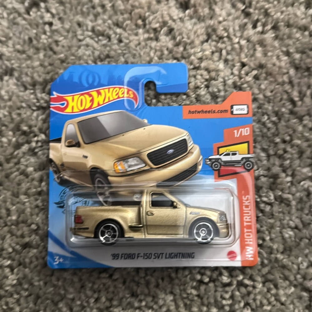 Hotwheels ford lightning short card